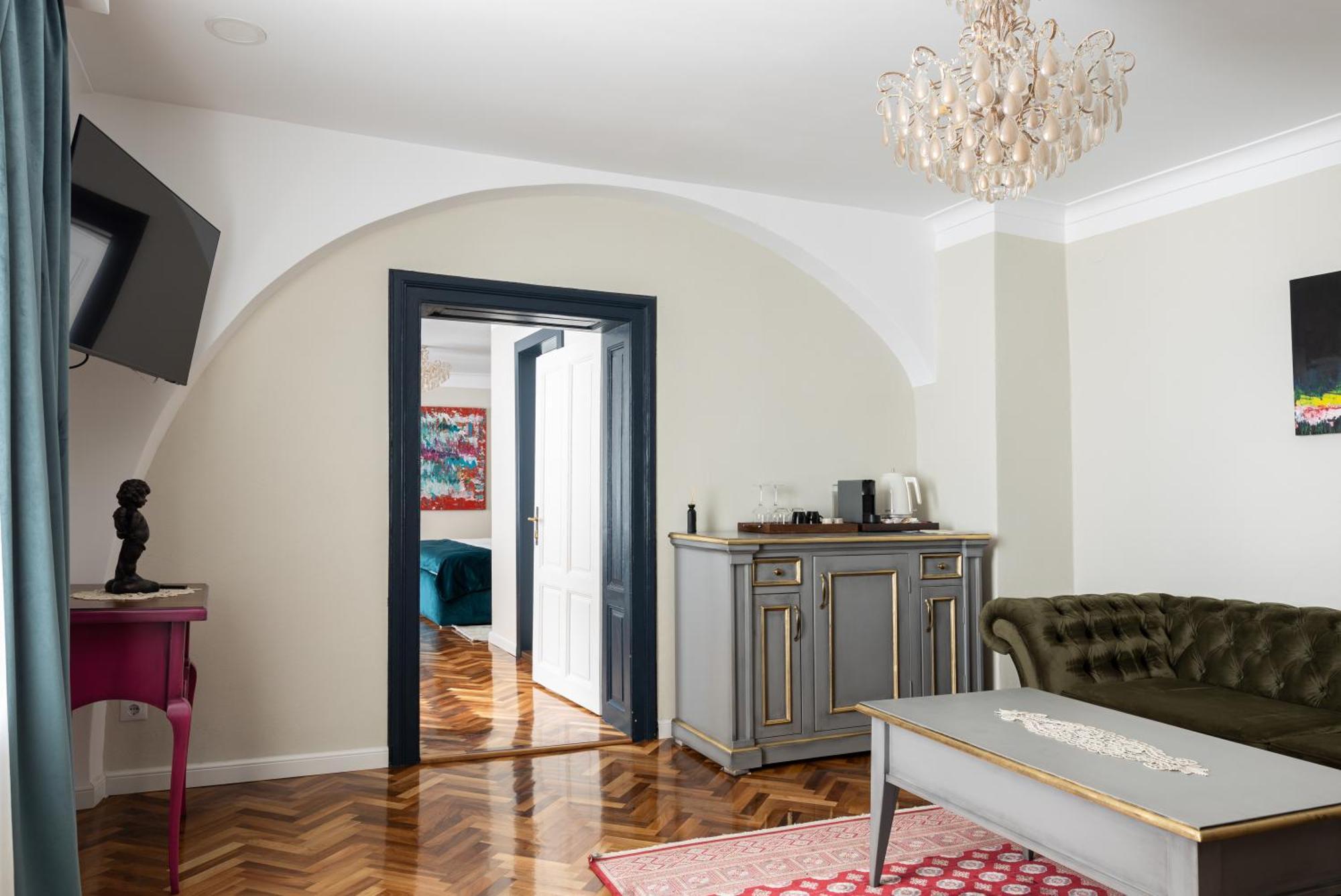 Magister Seven Bed and Breakfast Sibiu Buitenkant foto