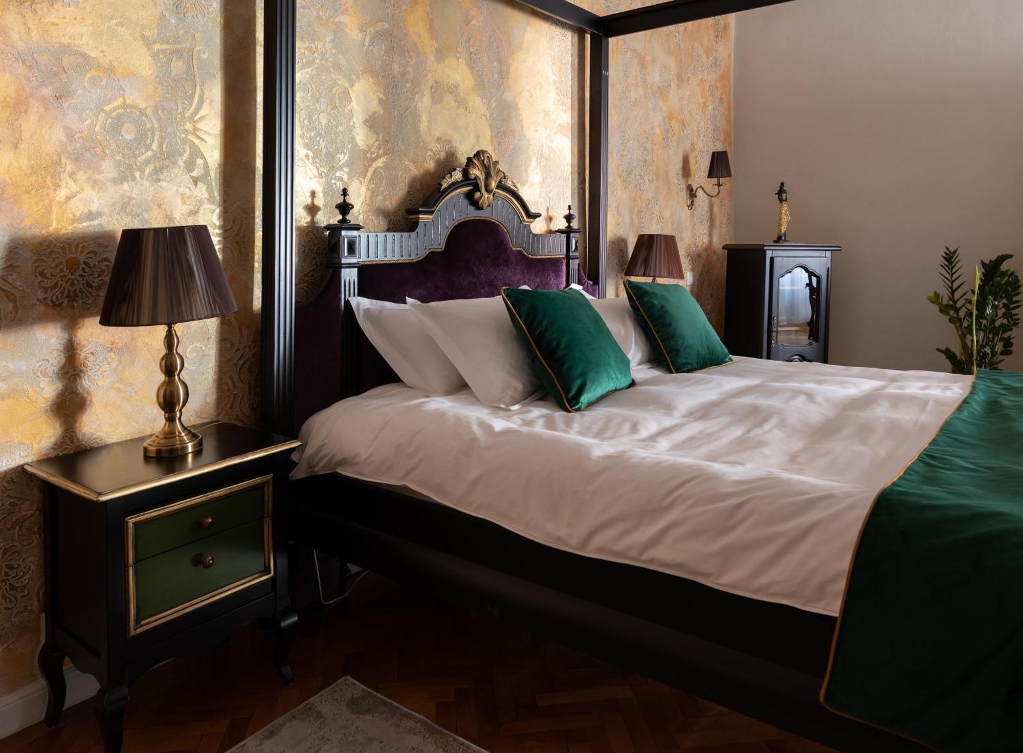 Magister Seven Bed and Breakfast Sibiu Buitenkant foto